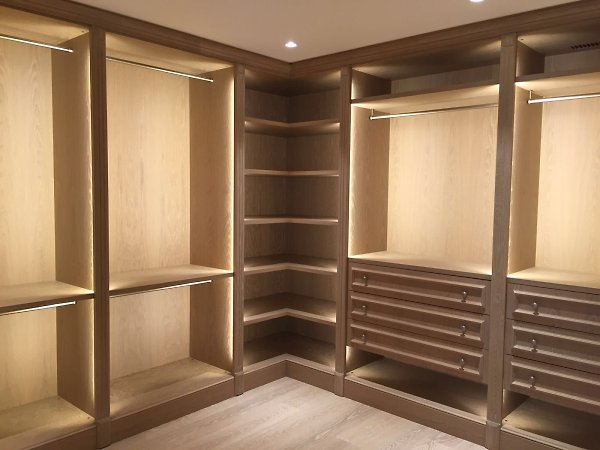 REFLEKTE CAMLI GİYSİ DOLABI GARDOLAP